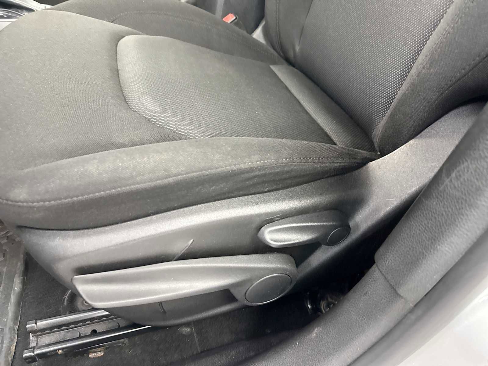 Used 2018 Jeep Renegade Sport w/ Power & Air Group image 20
