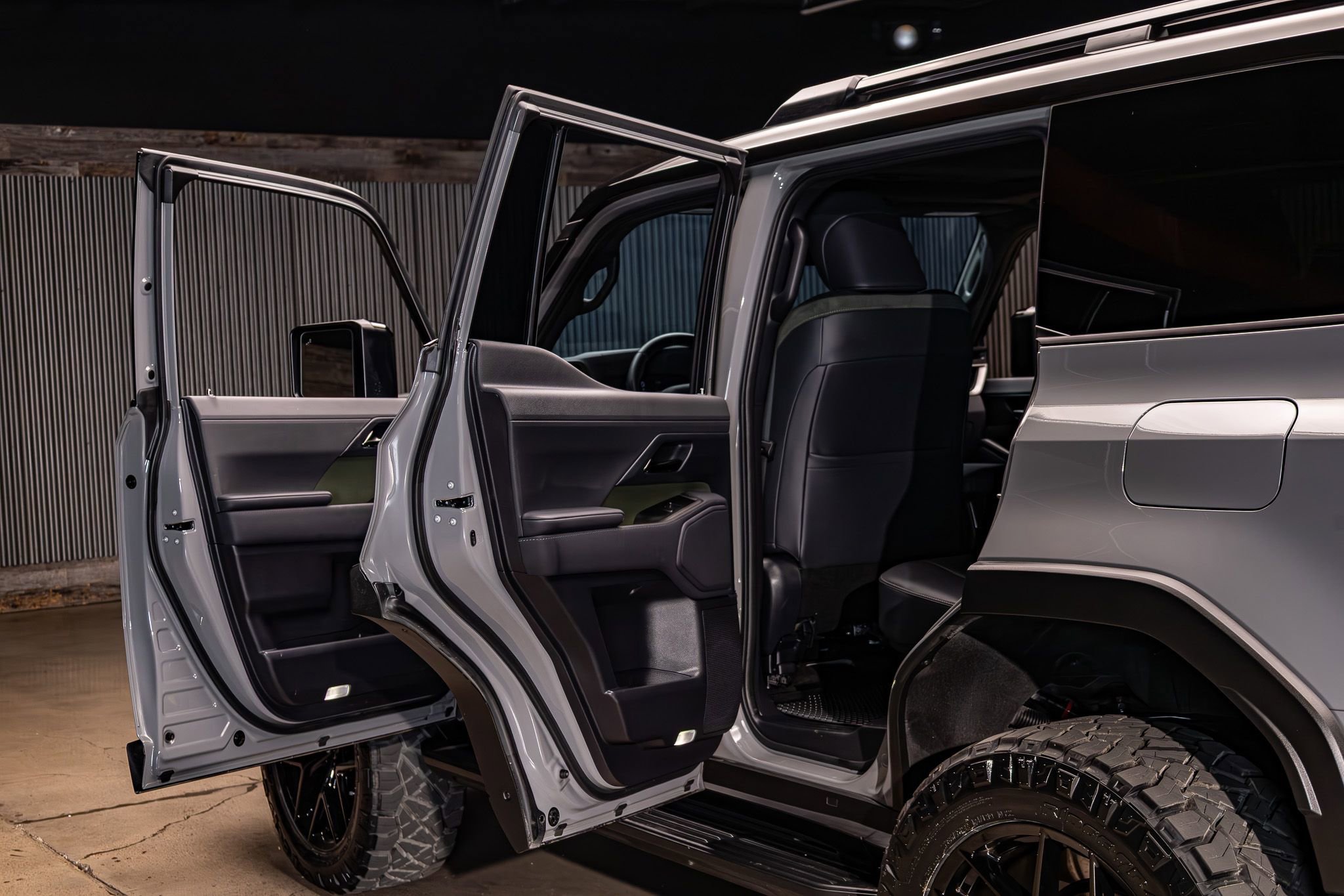 Used 2025 Lexus GX 550 550 Overtrail image 28