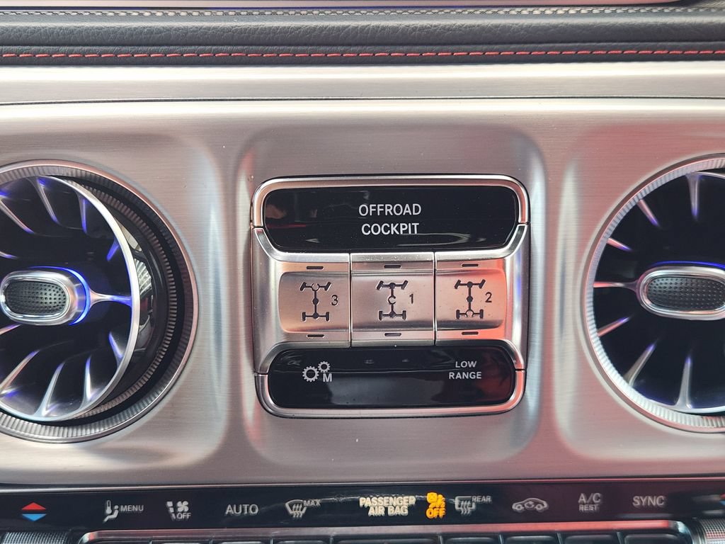 Used 2025 Mercedes-Benz G 550 image 18