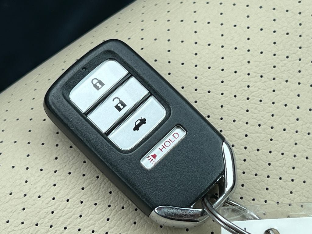 Used 2015 Honda Accord EX-L image 32