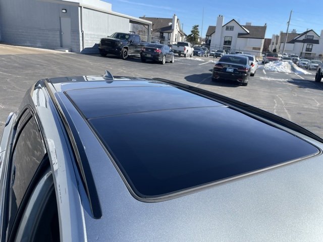 Used 2023 Cadillac XT5 Sportv image 9