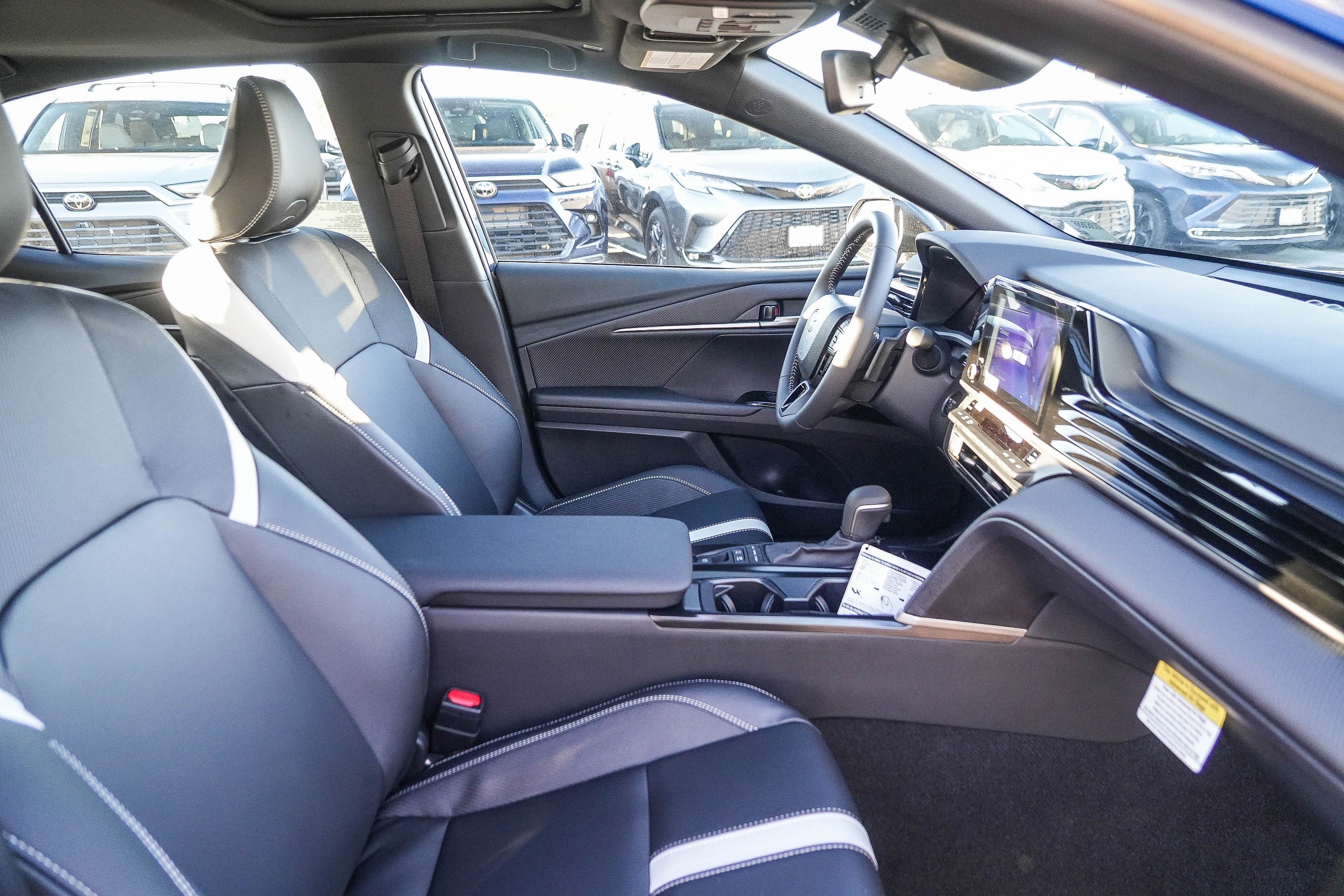 New 2026 Toyota Camry SE w/ Convenience Package FWD image 20