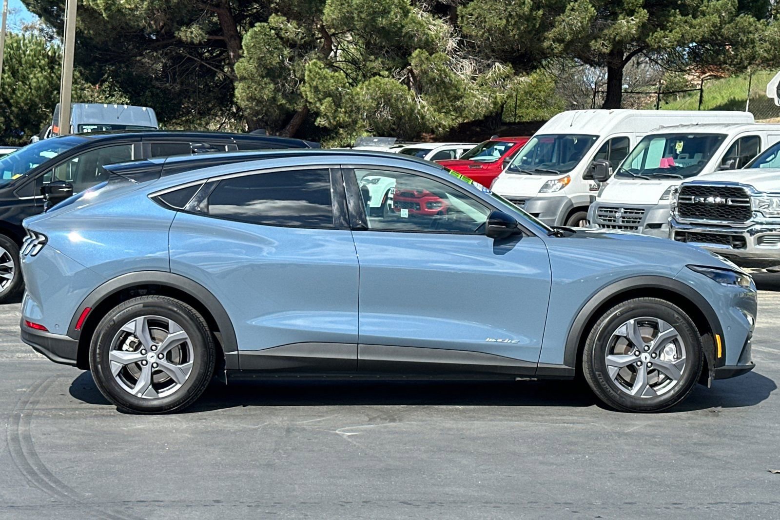 Certified 2023 Ford Mustang Mach-E Select image 3