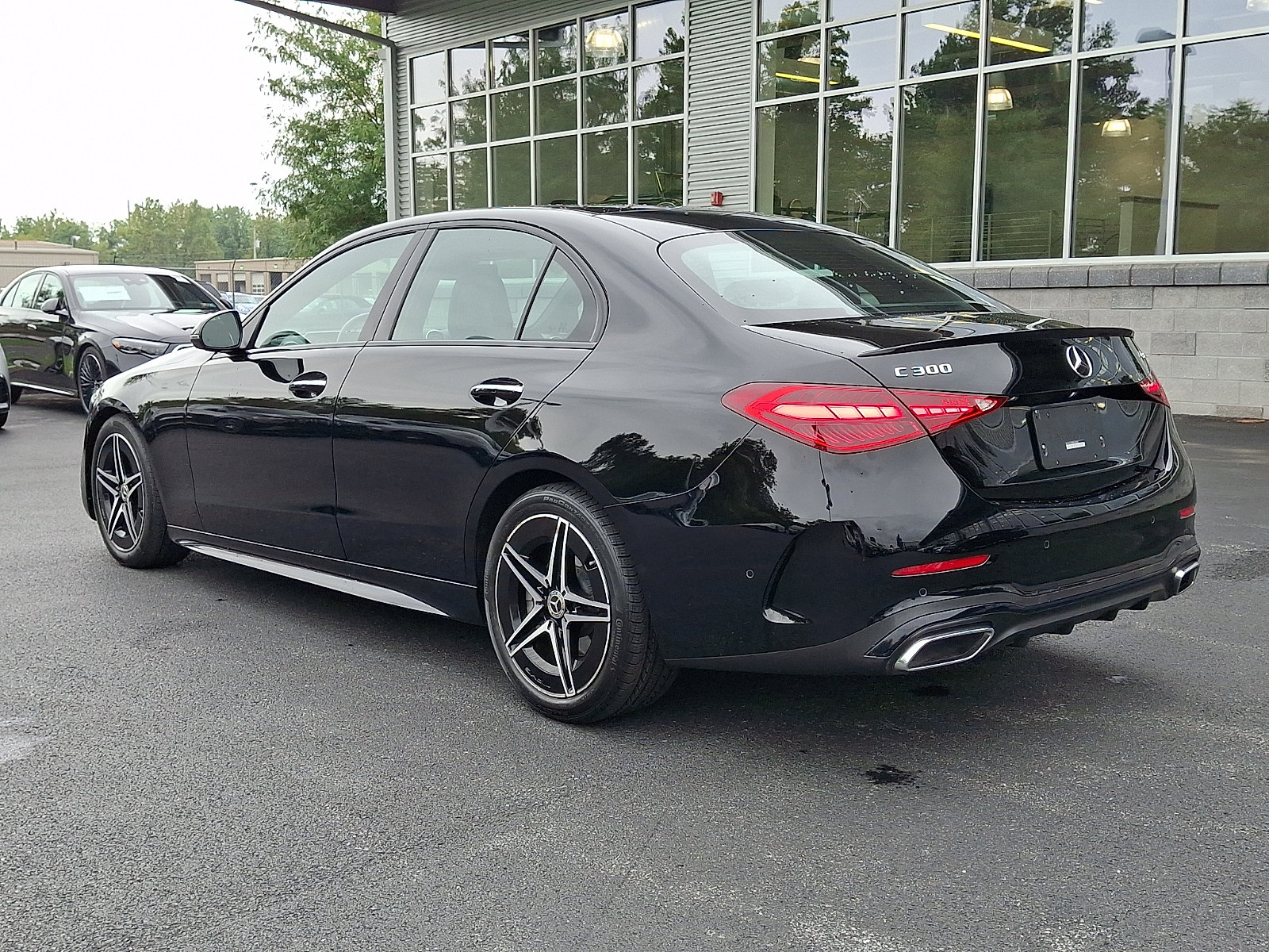 Used 2024 Mercedes-Benz C 300 4MATIC Sedan image 10