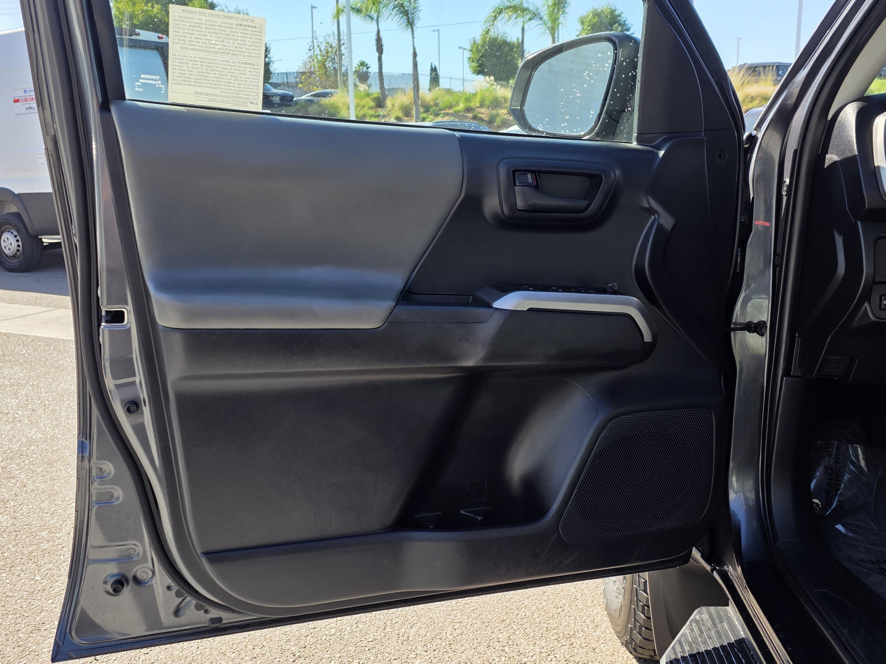 Used 2021 Toyota Tacoma SR5 RWD image 12