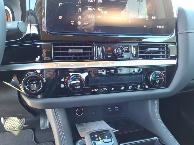 New 2026 Nissan Pathfinder Platinum image 12