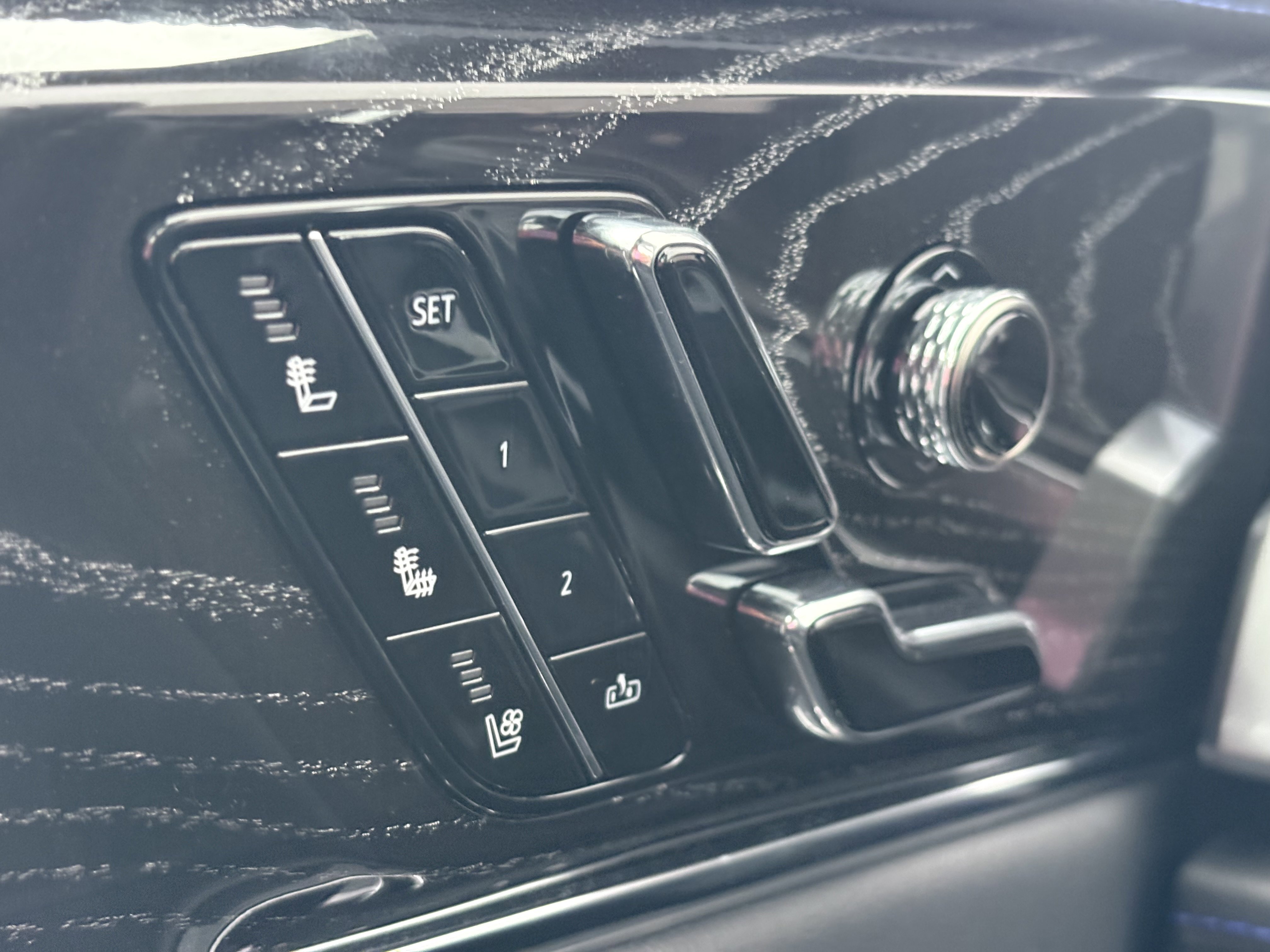 New 2026 Cadillac Escalade IQL Sport 1 image 34