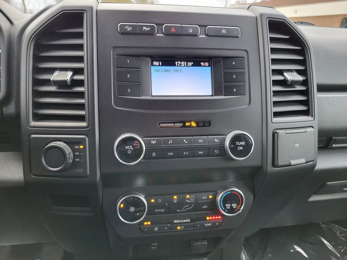 Used 2020 Ford Expedition XL AWD/4WD image 25