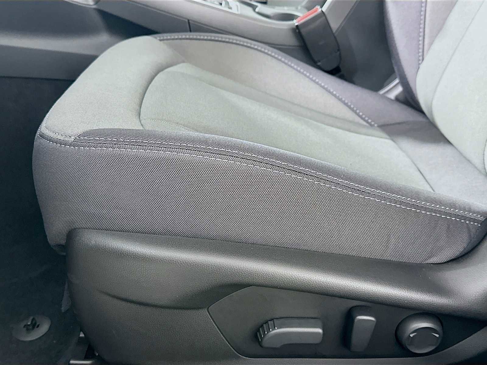 Certified 2025 Subaru Crosstrek 2.0i Premium AWD/4WD image 17