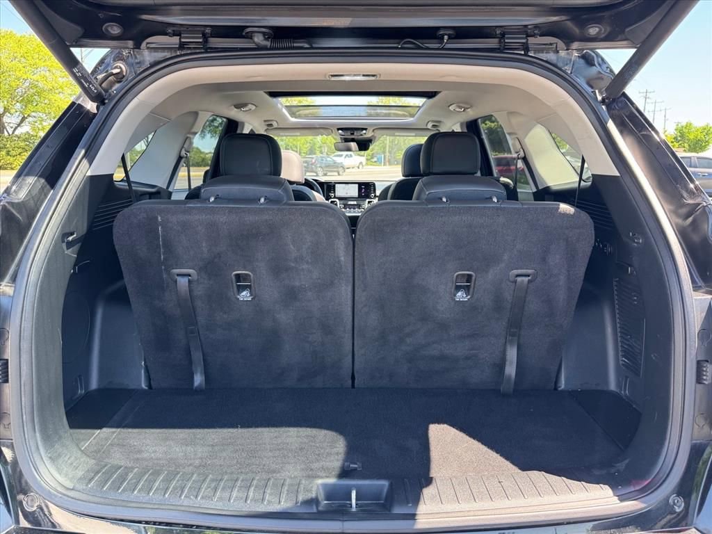 Certified 2023 Kia Sorento SX image 10