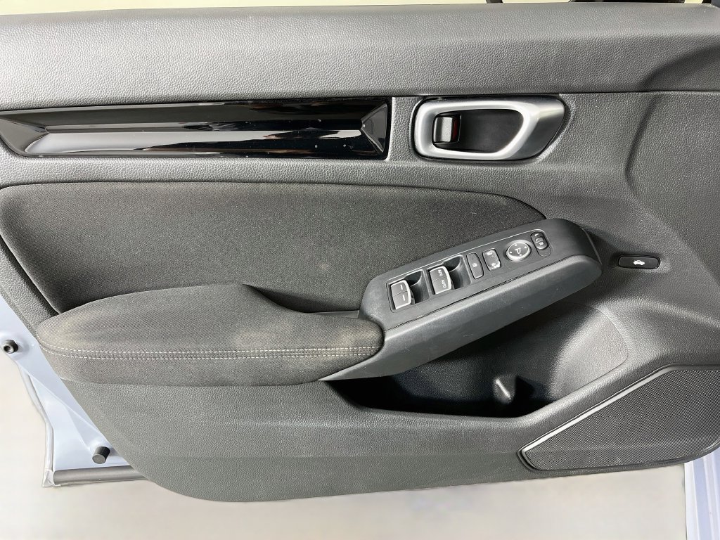 Used 2024 Honda Civic EX image 25