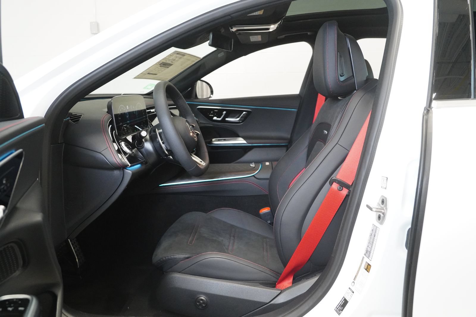 New 2027 Mercedes-Benz E 53 AMG e 4MATIC Sedan image 14