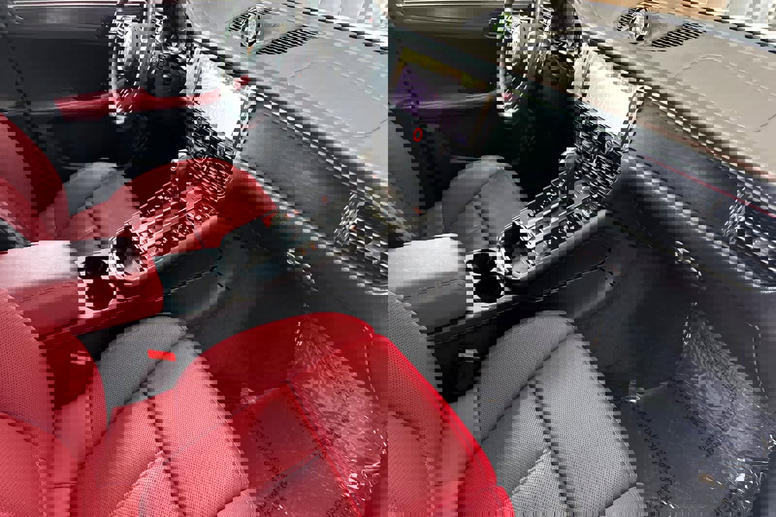 Used 2023 Porsche Macan GTS image 17