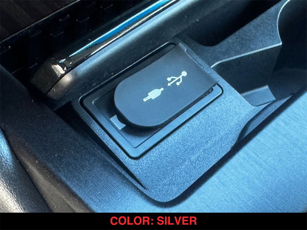 Used 2019 Lexus ES 300h w/ Accessory Package image 9