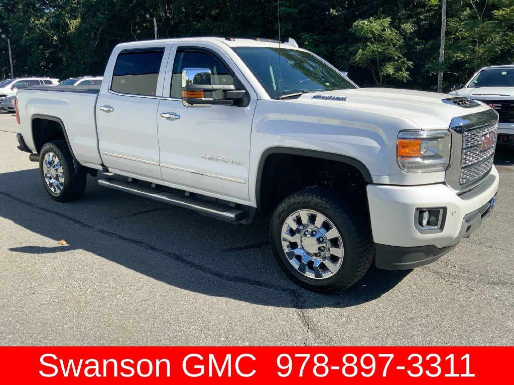 Certified 2019 GMC Sierra 2500 Denali w/ Duramax Plus Package AWD/4WD image 41