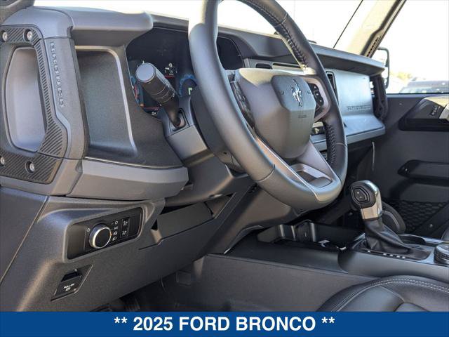 New 2025 Ford Bronco Badlands AWD/4WD image 11