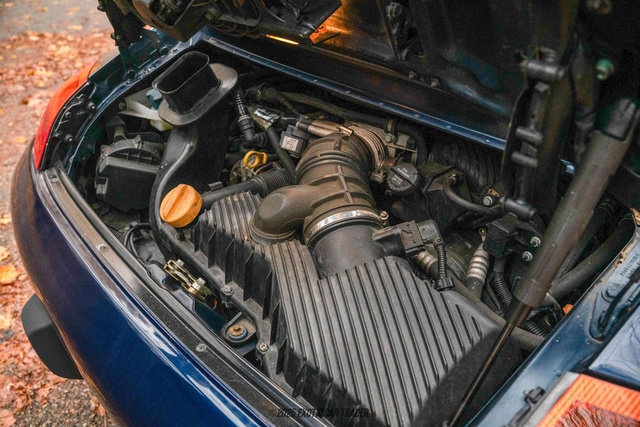 Used 1999 Porsche 911 Carrera image 24