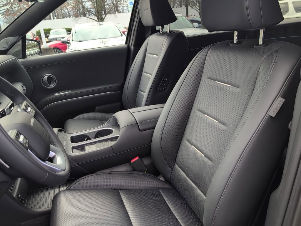 New 2026 Hyundai Palisade Calligraphy image 9