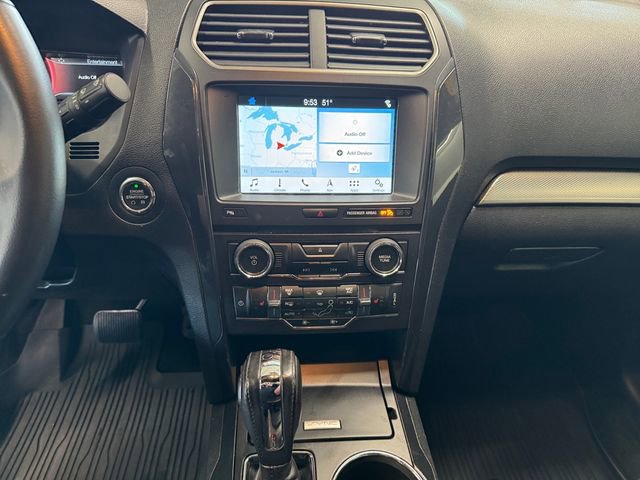 Used 2018 Ford Explorer XLT w/ Equipment Group 202A AWD/4WD image 5