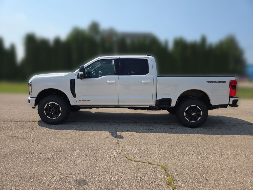 New 2026 Ford F250 Platinum w/ Tremor Off-Road Package AWD/4WD image 2