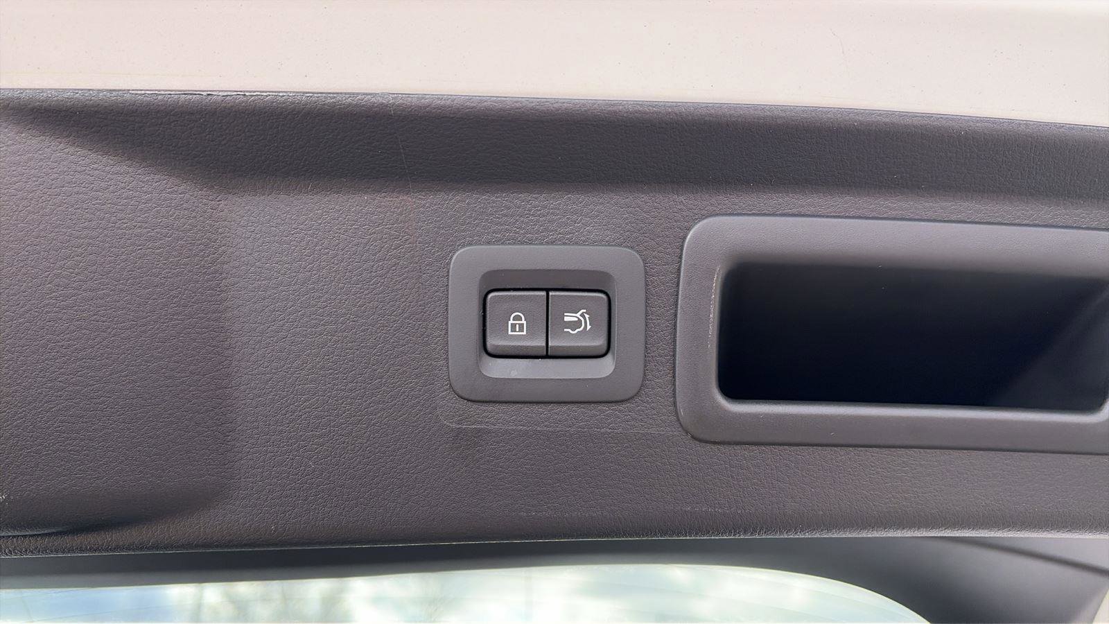 New 2025 MAZDA CX-50 AWD 2.5 Hybrid w/ Weather Package image 30