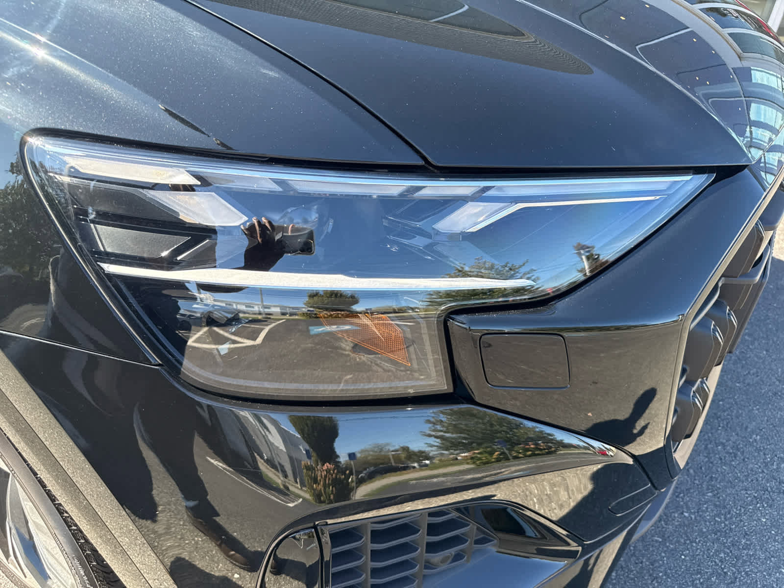 Certified 2025 Audi Q8 Premium w/ Black Optic Package image 11