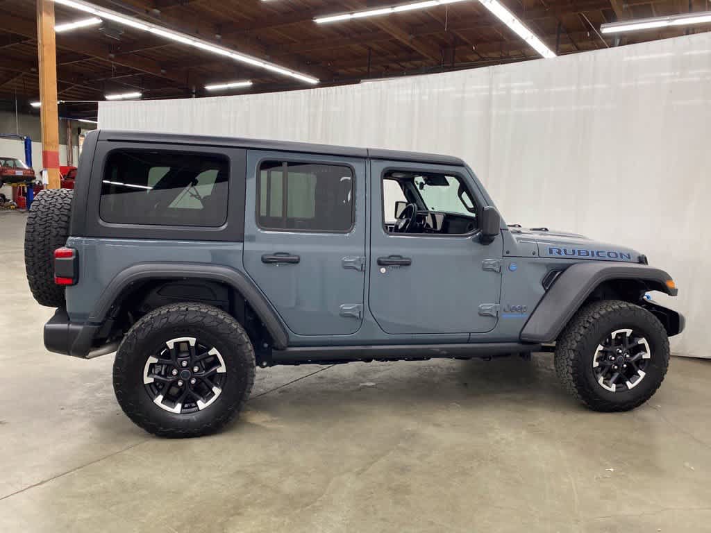Used 2024 Jeep Wrangler Unlimited Rubicon 4xe AWD/4WD image 7