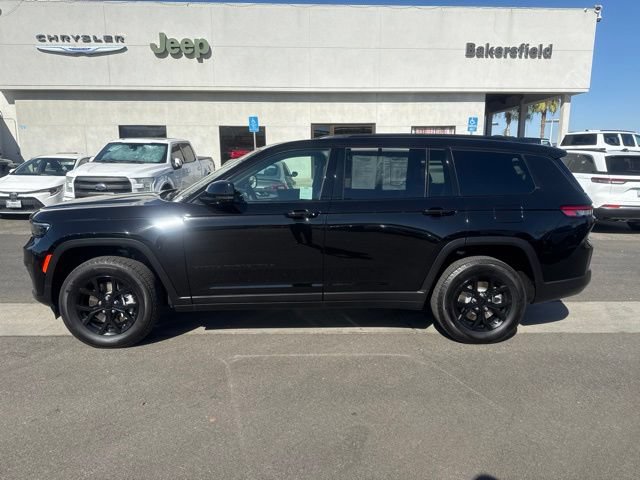 Certified 2024 Jeep Grand Cherokee L Altitude AWD/4WD image 2
