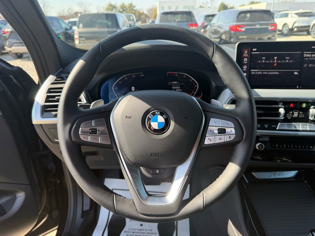Used 2025 BMW X4 xDrive30i image 21