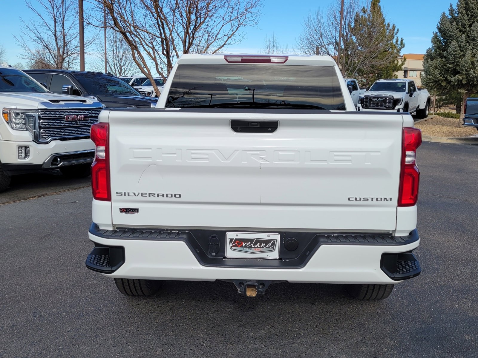 Used 2020 Chevrolet Silverado 1500 Custom w/ Custom Value Package image 10