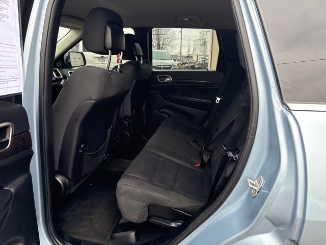 Used 2012 Jeep Grand Cherokee Laredo w/ Laredo E Group image 10