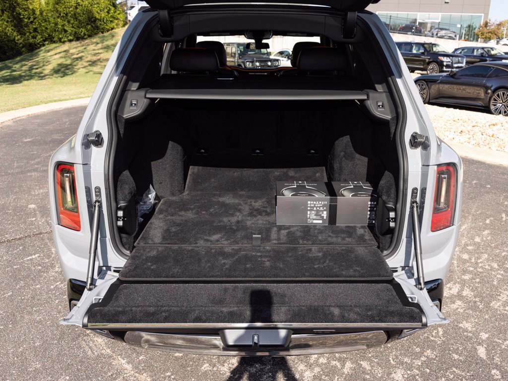New 2027 Rolls-Royce Cullinan AWD/4WD image 58