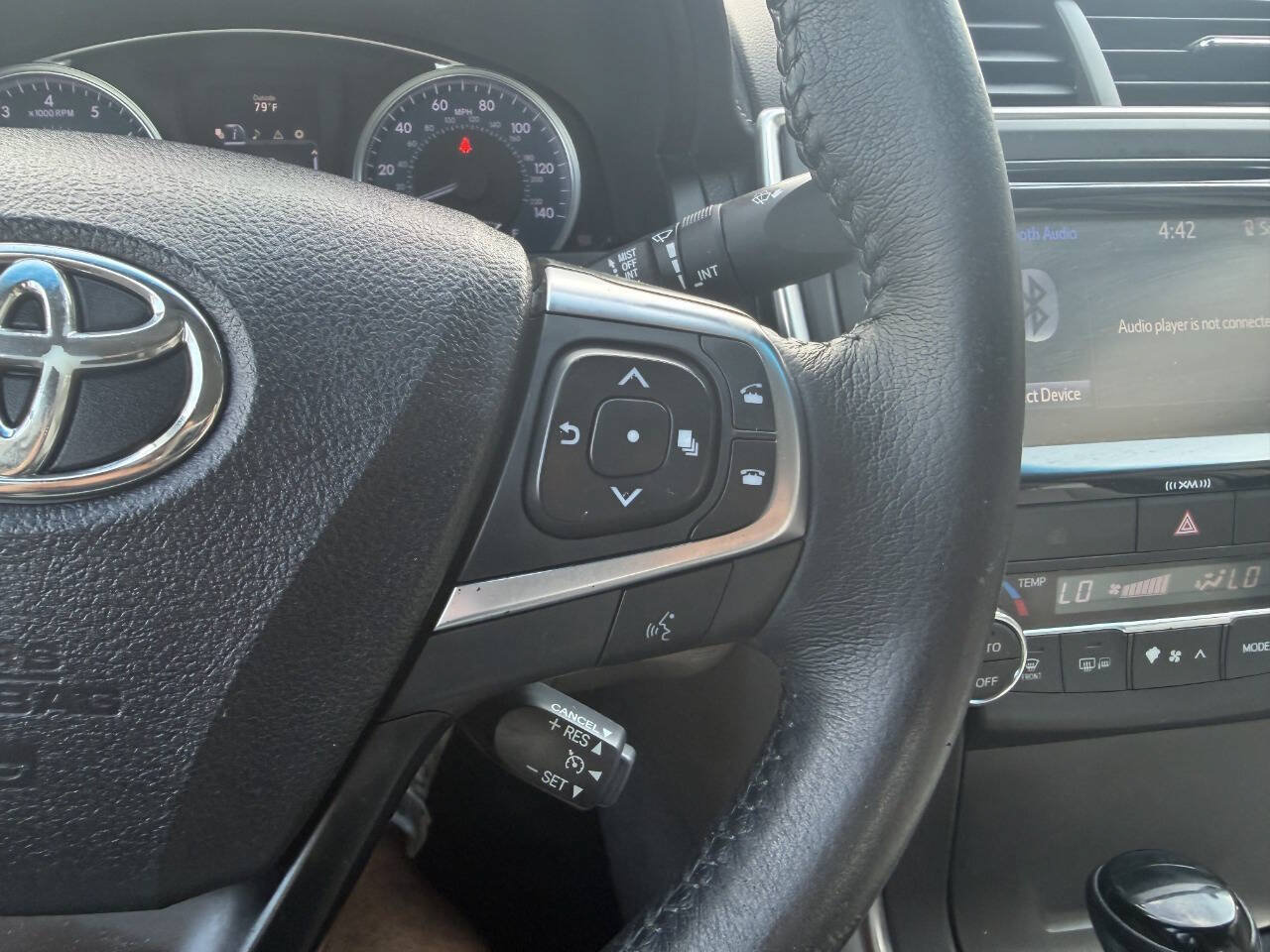 Used 2017 Toyota Camry XLE w/ Convenience Package FWD image 30