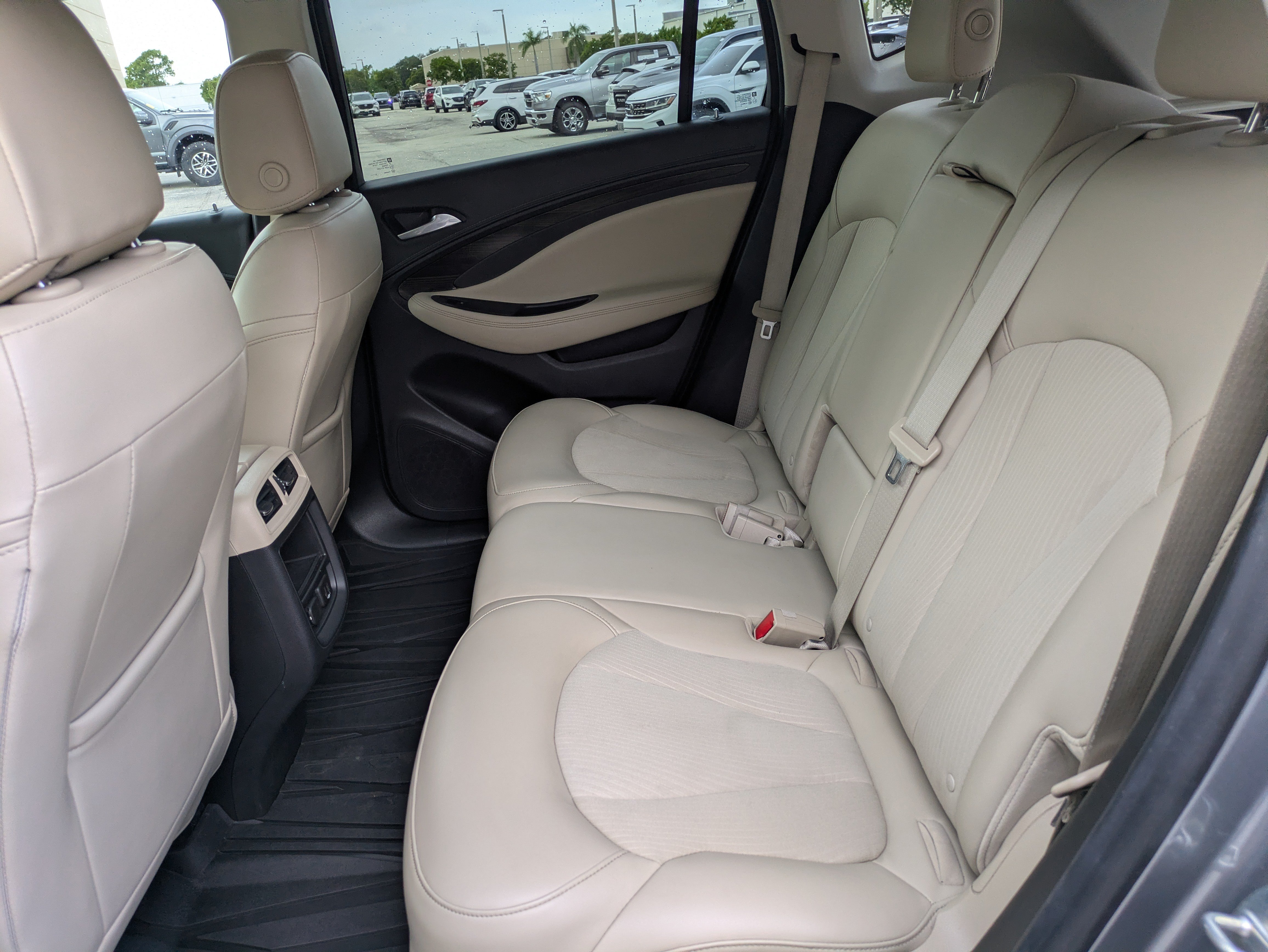 Used 2020 Buick Envision Preferred FWD image 12