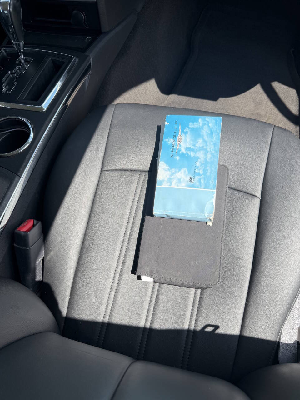 Used 2009 Chrysler 300 Touring RWD image 24