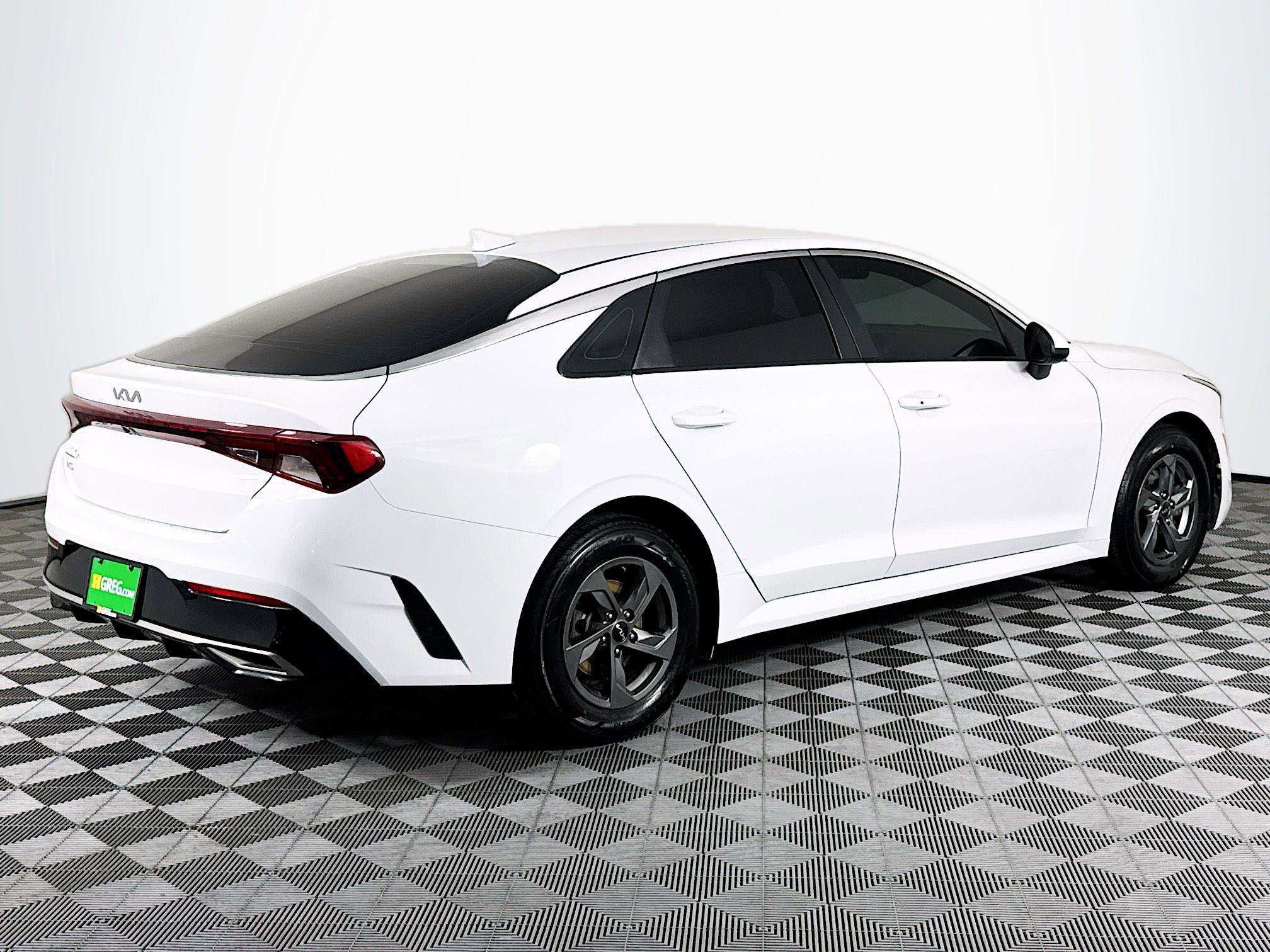 Used 2023 Kia K5 LXS image 10