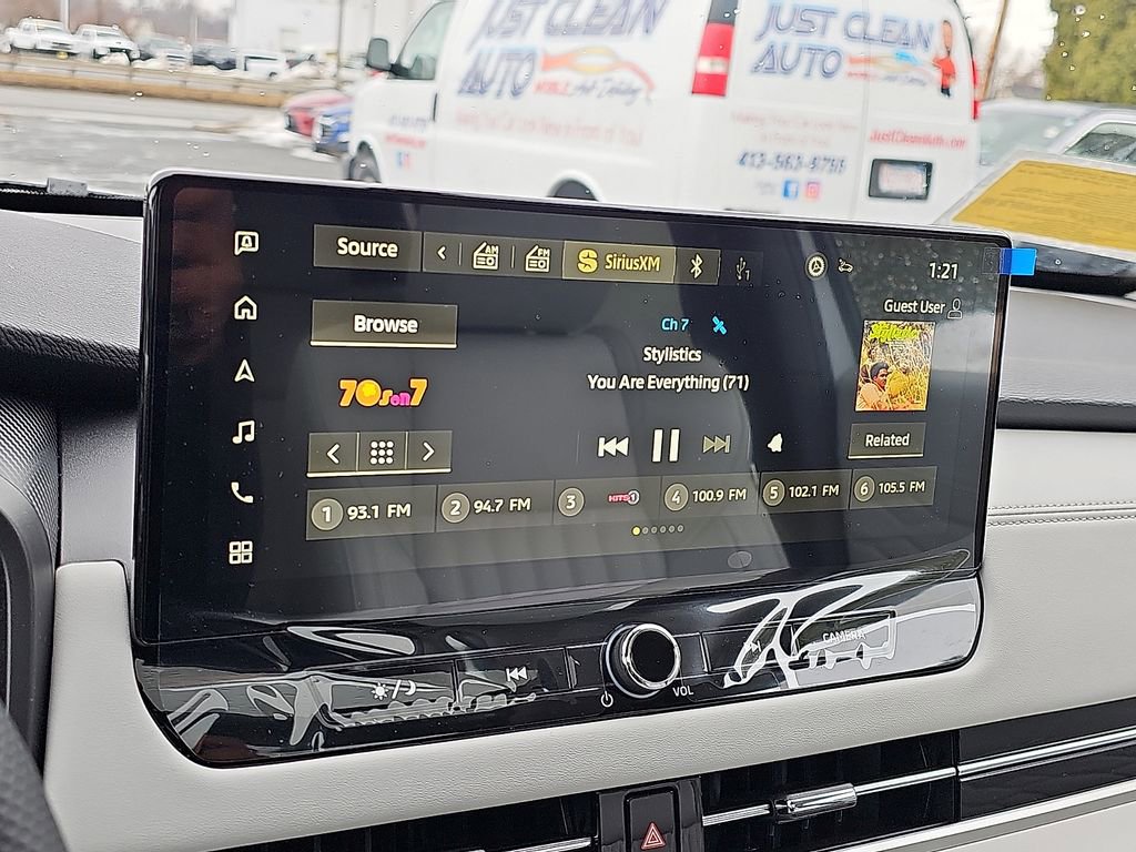 New 2026 Mitsubishi Outlander SEL AWD/4WD image 13