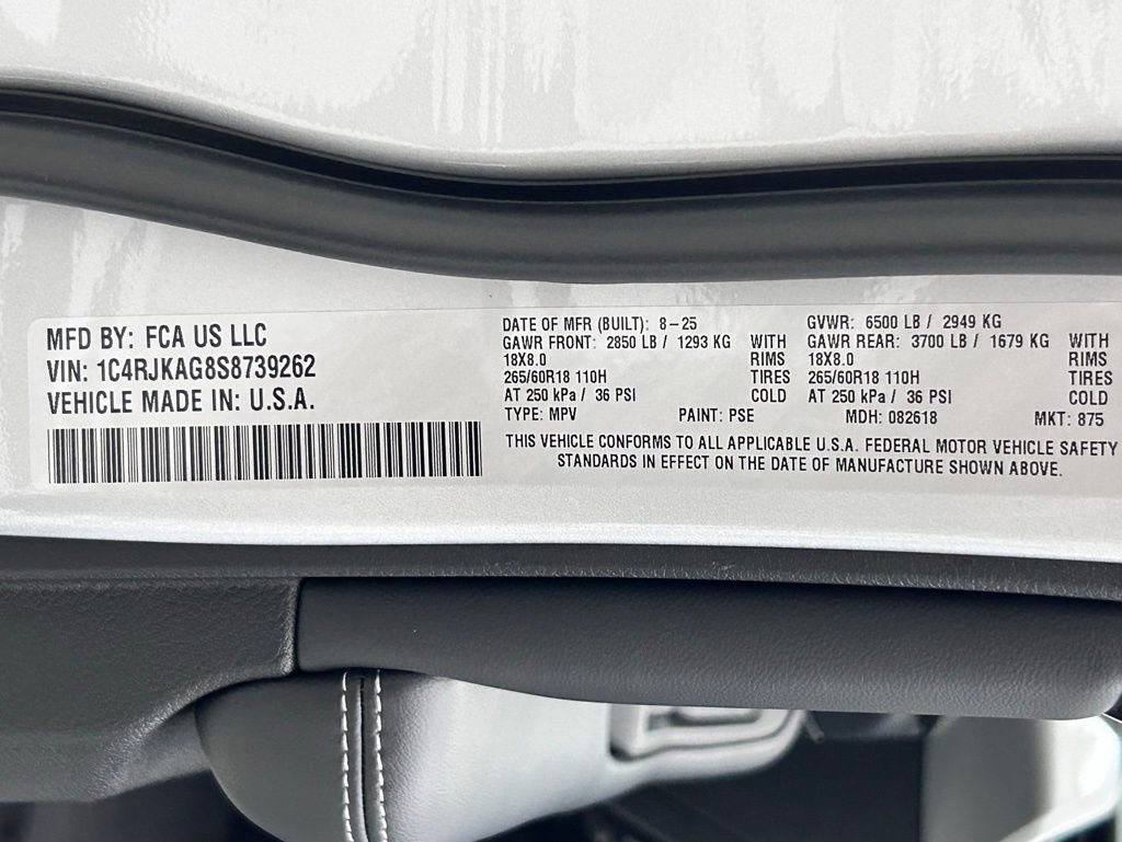 New 2025 Jeep Grand Cherokee L Altitude image 31