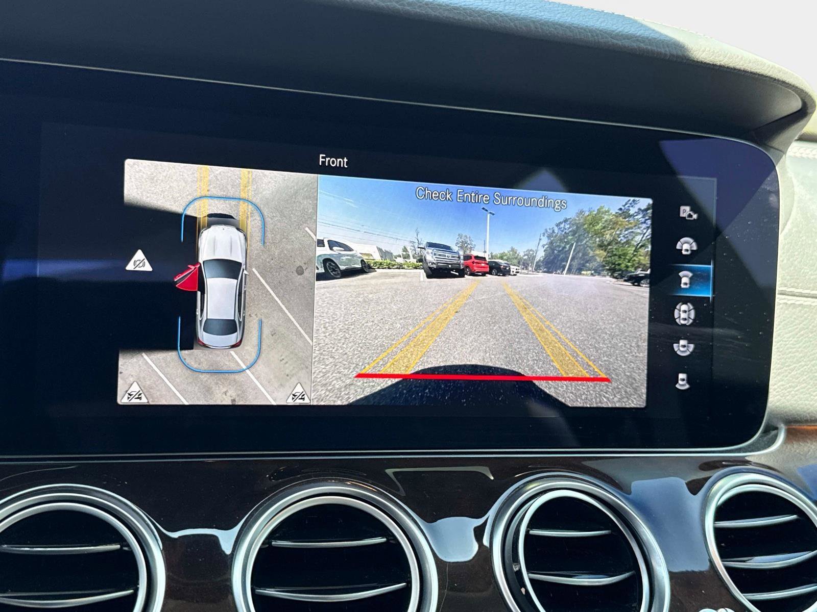 Used 2022 Mercedes-Benz E 350 Sedan image 26