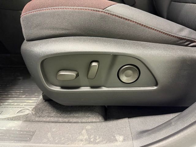 New 2026 Chevrolet Equinox RS w/ Safety and Technology Package FWD image 13