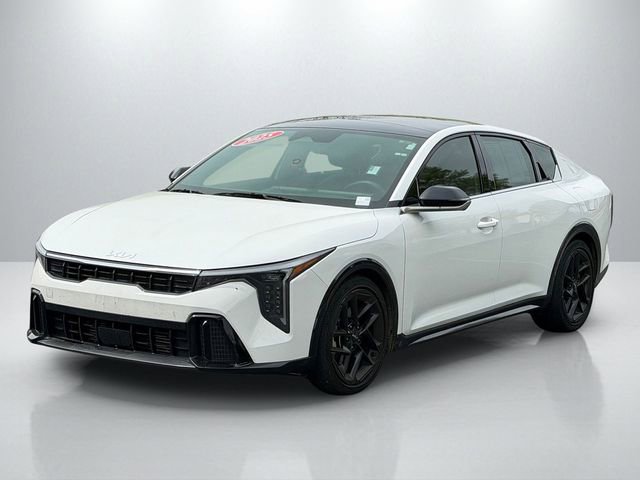 Certified 2025 Kia K4 GT-Line Turbo FWD image 2