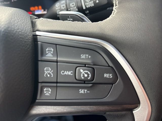 New 2025 Jeep Grand Cherokee Limited w/ Trailer Tow Package image 22