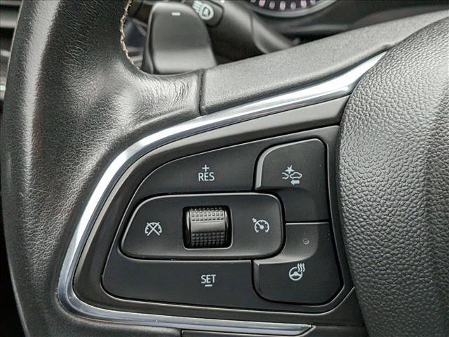 Used 2023 Buick Envision Essence w/ Sport Touring Package image 17