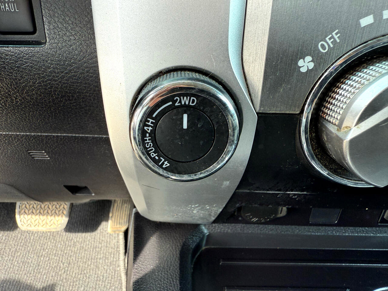 Used 2015 Toyota Tundra SR5 w/ TRD Off Road Package image 12