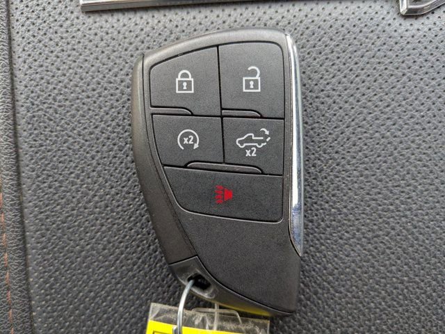 Used 2024 GMC Sierra 2500 AT4 w/ AT4 Premium Plus Package image 30