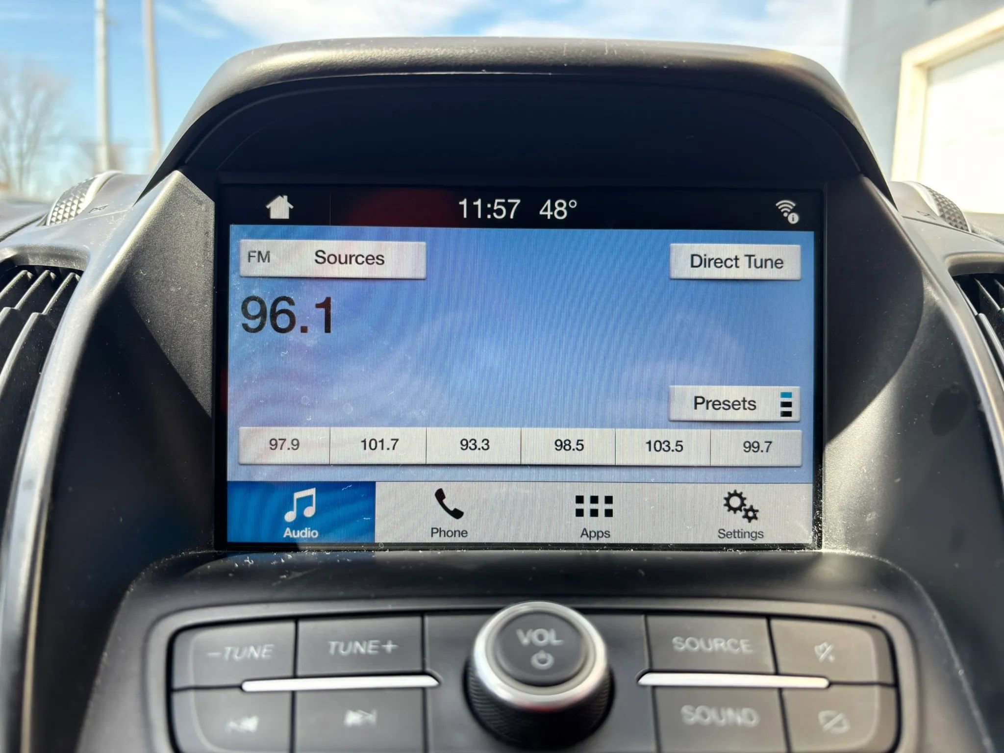 Used 2019 Ford Escape SE image 23