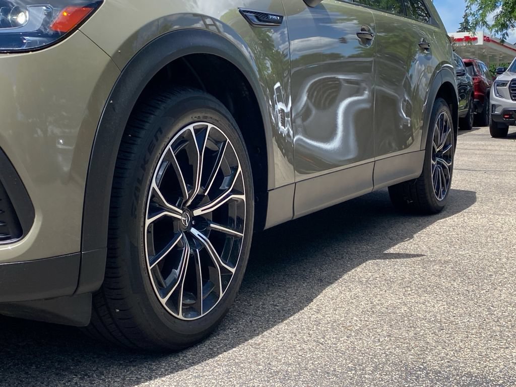 Used 2025 MAZDA CX-70 Plug-In Hybrid w/ Premium Plus AWD/4WD image 50