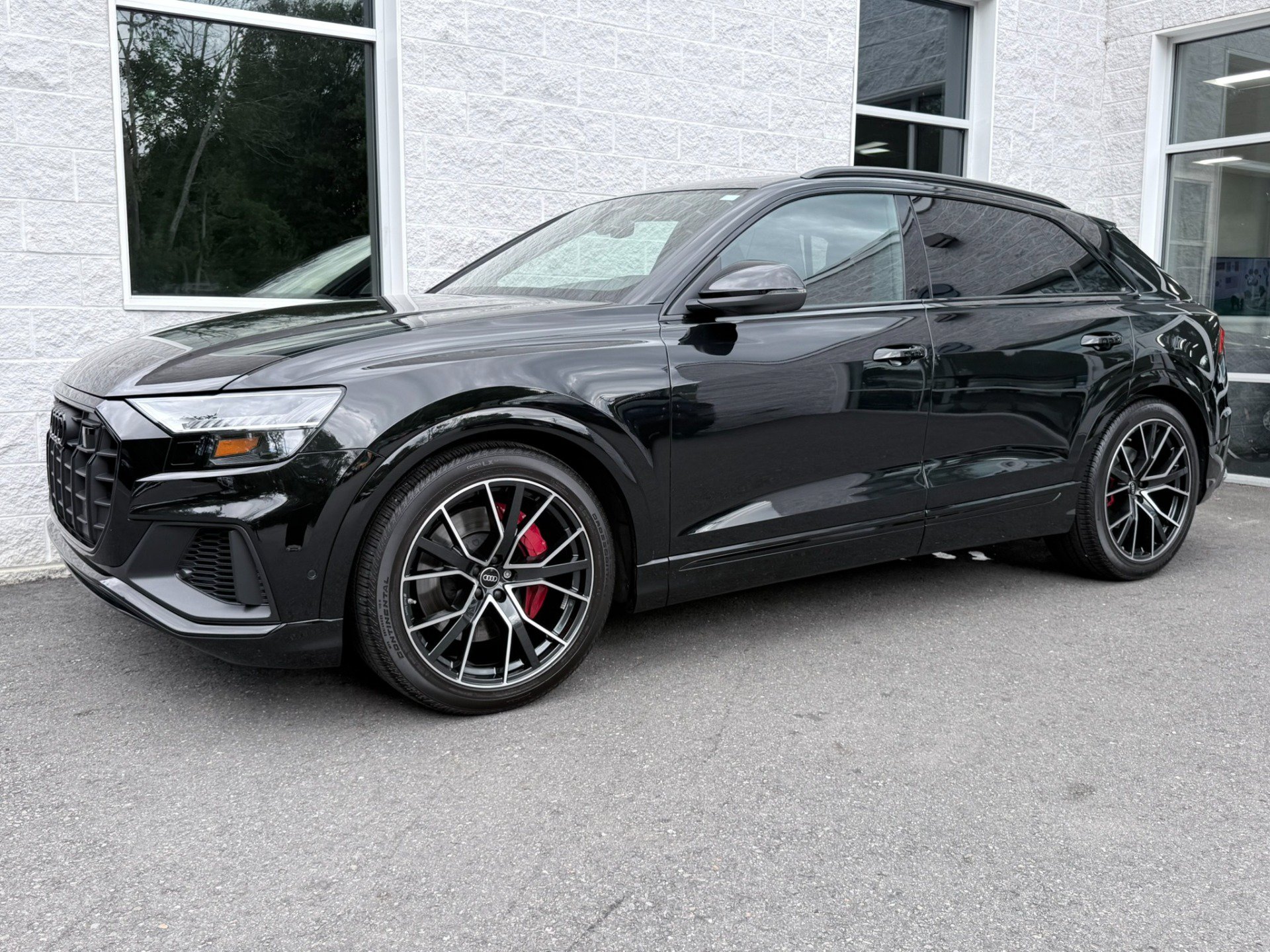 Used 2023 Audi SQ8 Premium Plus AWD/4WD image 2