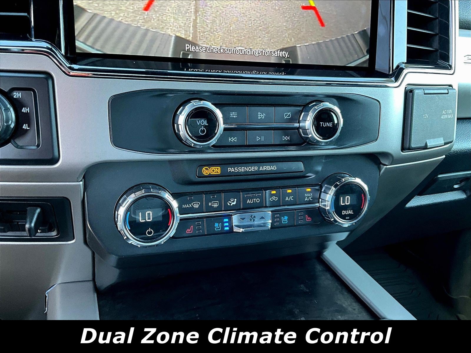 Used 2022 Ford F250 Lariat w/ Black Appearance Pkg AWD/4WD image 16