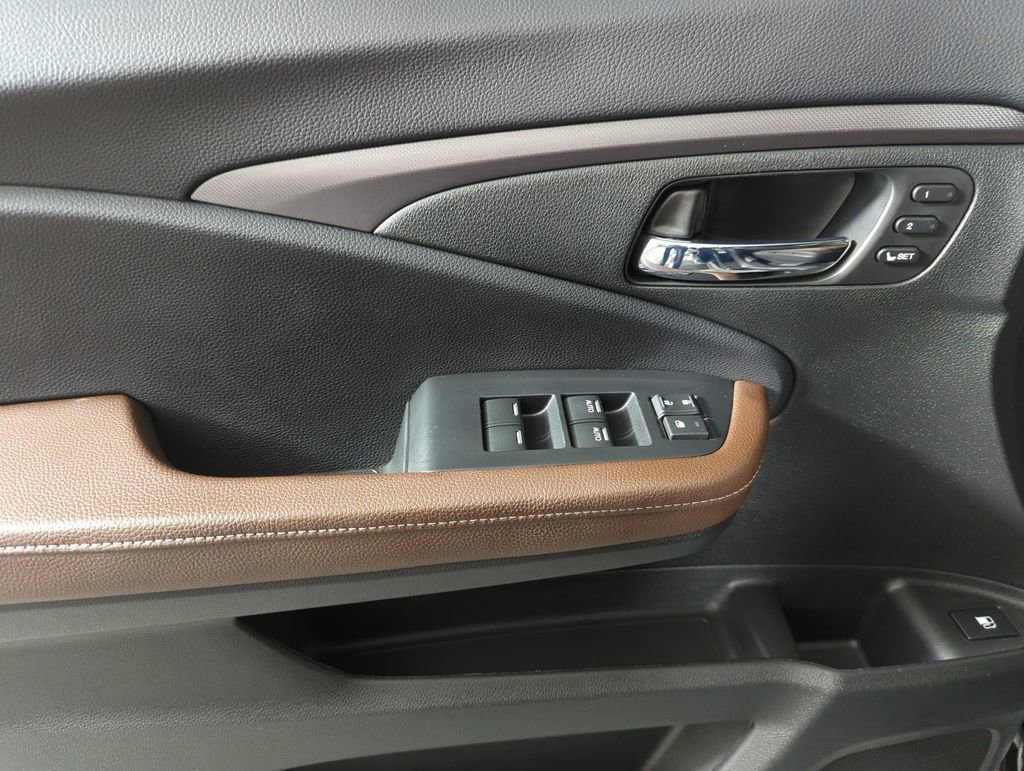 Certified 2024 Honda Ridgeline RTL image 10